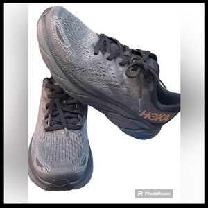WOMENS HOKA CLIFTON 8 SNEAKERS
